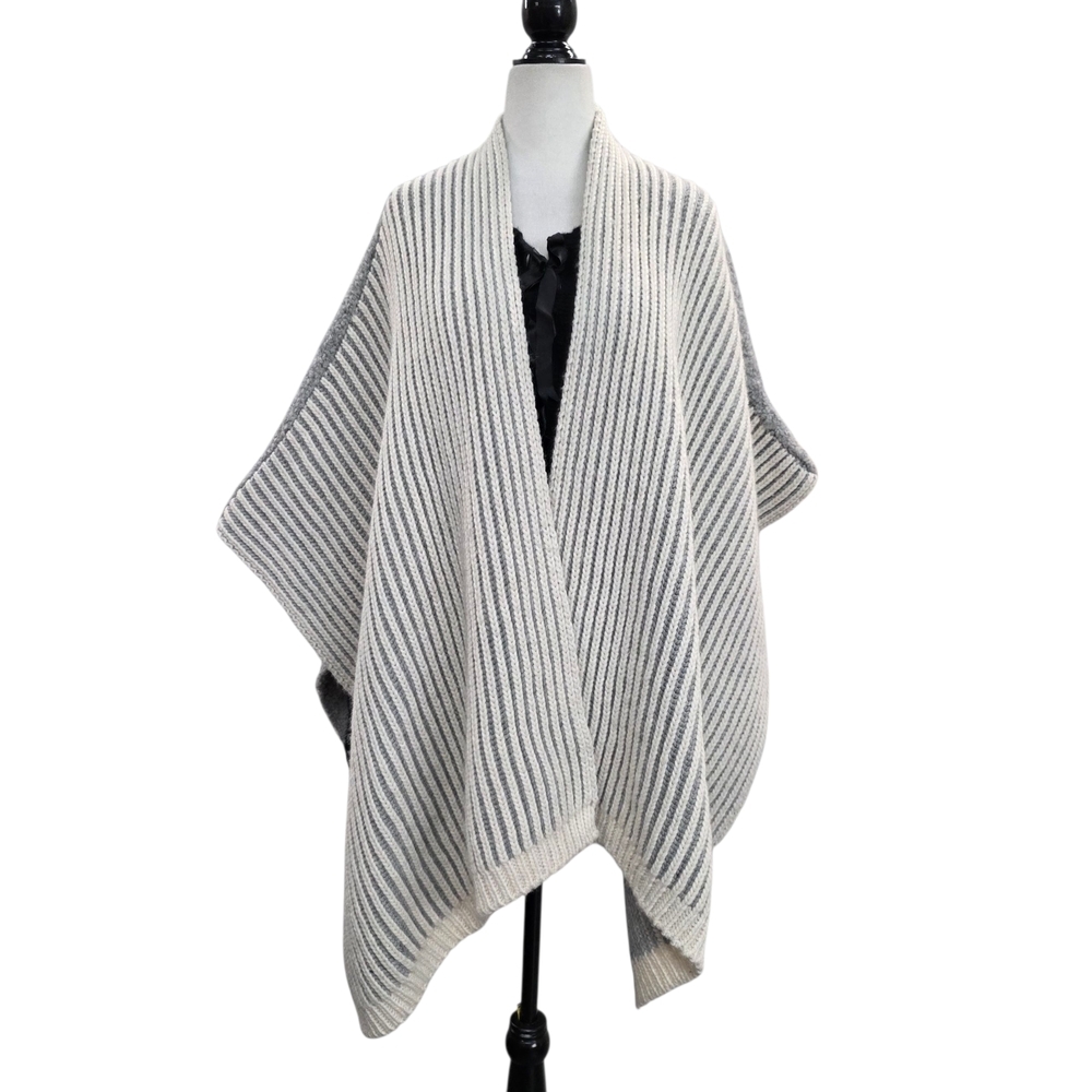 Cocogio Chunky knit wool blend Striped Gray and Cream Shawl